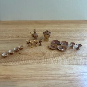 VTG Miniature Wooden Handcrafted‎ Table Tea Set Plates Cups Tray Fondu Kettle